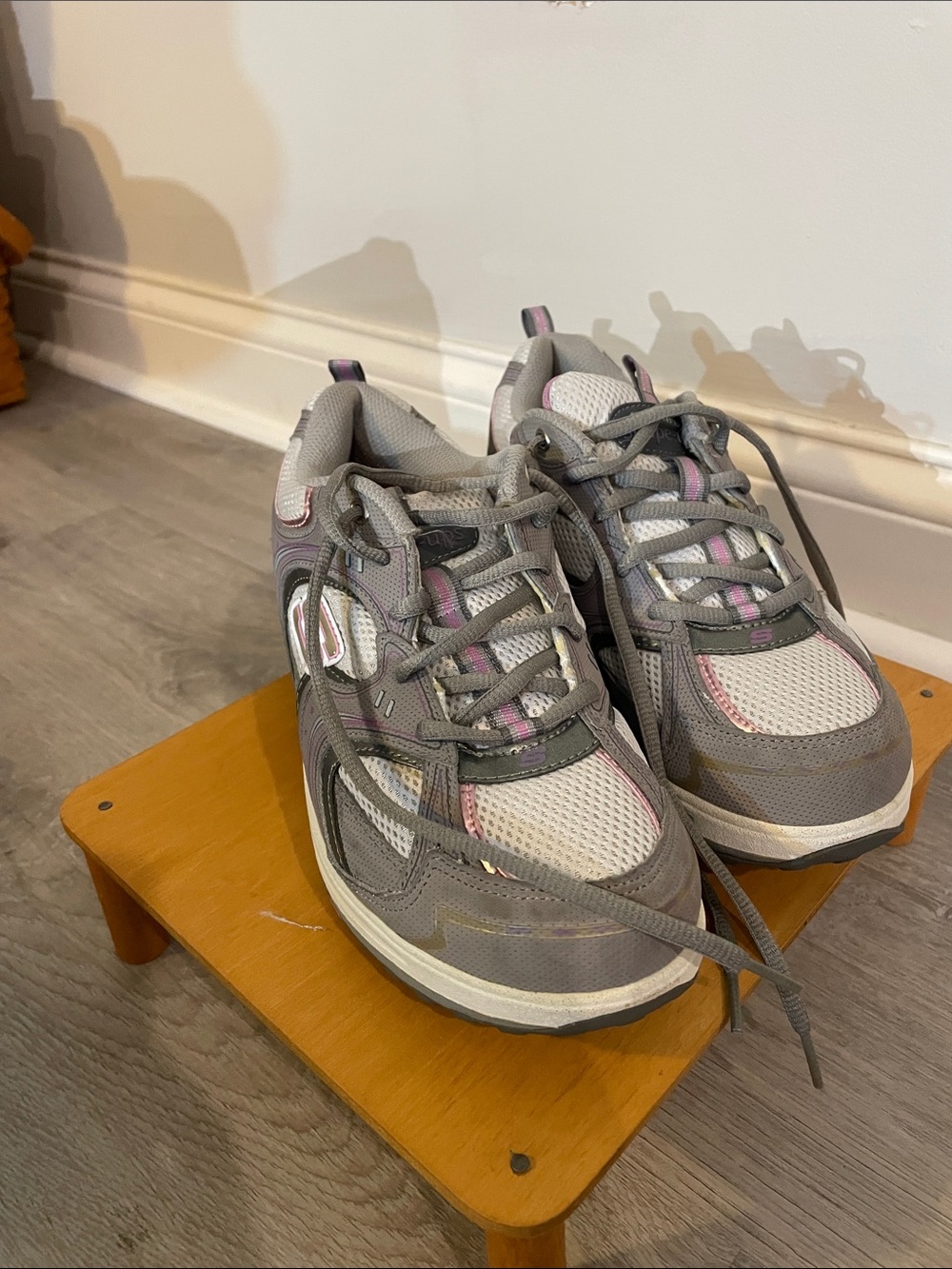 Skechers Gray and Pink Women's Athletic Sneakers